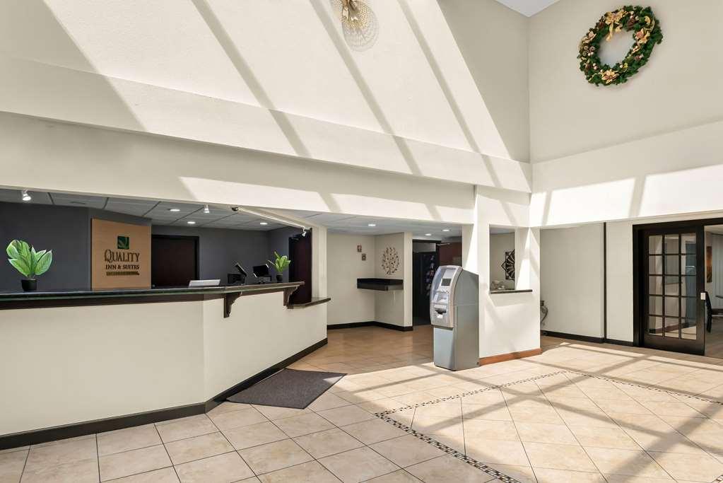 Quality Inn & Suites Lafayette İç mekan fotoğraf
