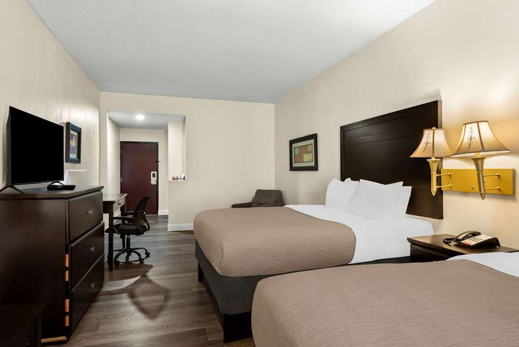 Quality Inn & Suites Lafayette Oda fotoğraf