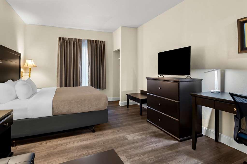 Quality Inn & Suites Lafayette Oda fotoğraf